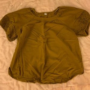 Old Navy top